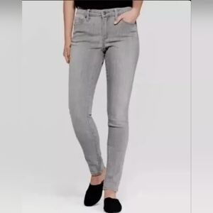 UNIVERSAL THREAD High Rise Skinny Jean Gray Size 16/33R